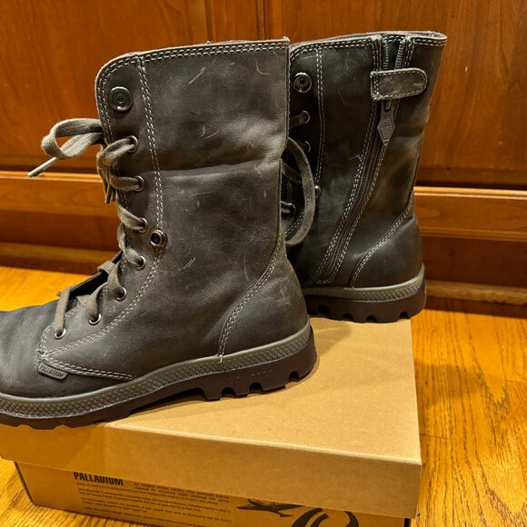 NWOT Palladium Baggy Leather/Canvas Fold Zip & Lace-up Seal Gray Hiking Boot 9.5 - Picture 5 of 13